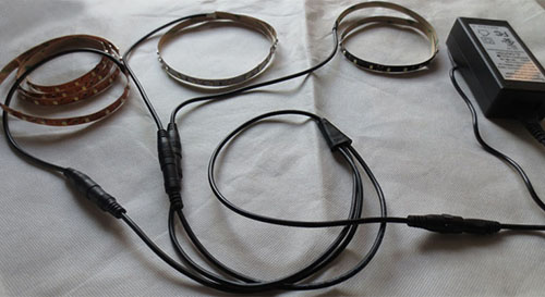 smd3528 led strip 3 colors 1.jpg